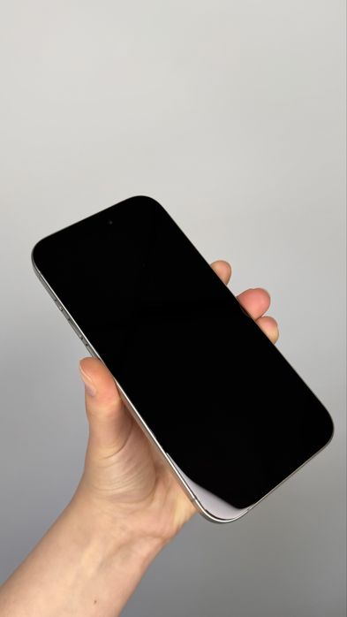 Iphone 15pro 1tb (natural)