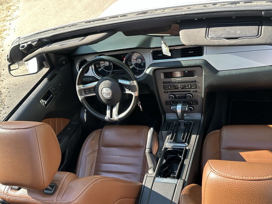 Ford Mustang Cabrio V 3.7 V6 Premium