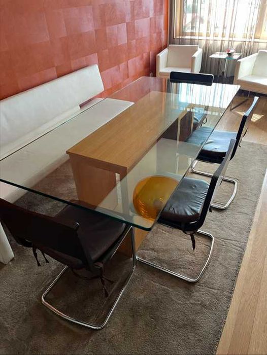 Mesa Jantar Vidro 200cm 6/8 Lugares + 4 Cadeiras e Banco