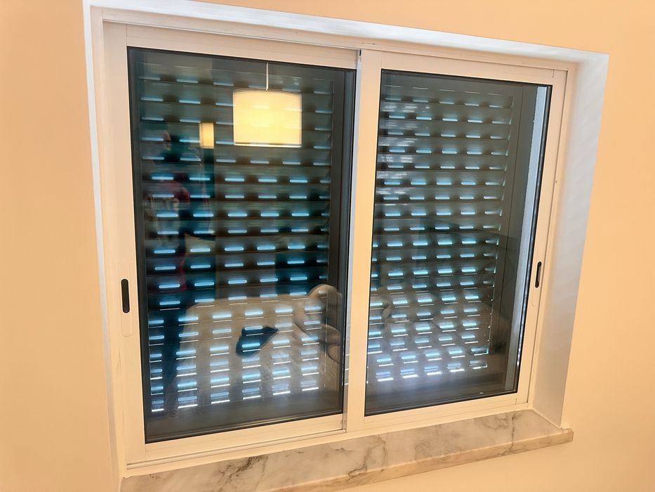 Janela aluminio  vidro duplo