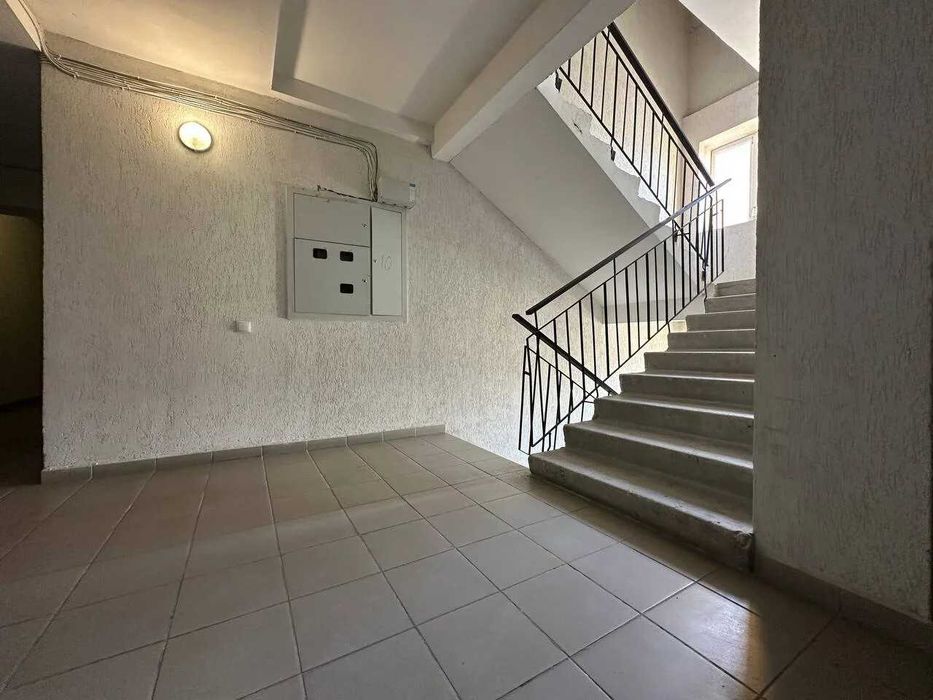 Найдешевша! Здана однокімнатна 42м2. Вигідно!