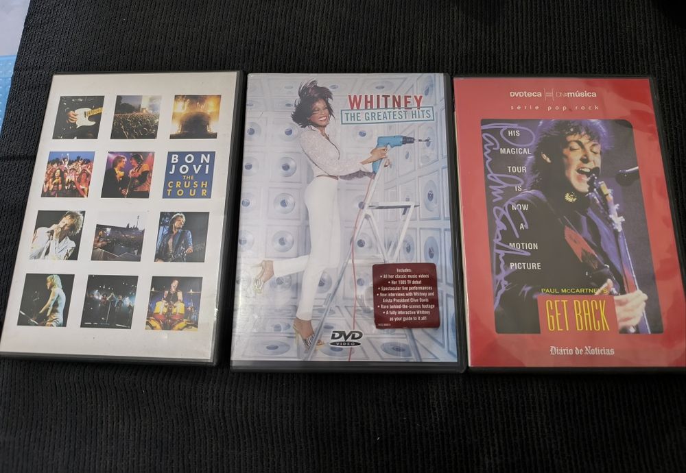 2 DVDs Musicais Antigos