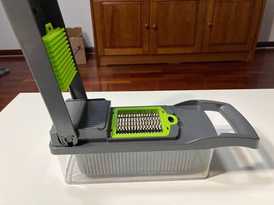 Cortador de Vegetais e Frutas MULTIUSOS! (NOVOS E SELADOS!)