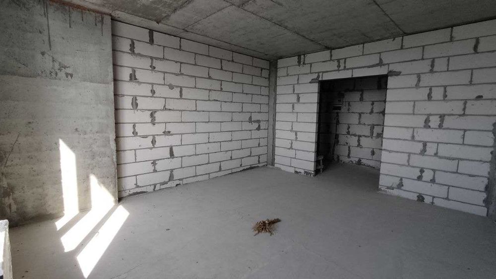 Продаж 2-кімнатної квартири з панорамним видом. Новобудова. Центр.