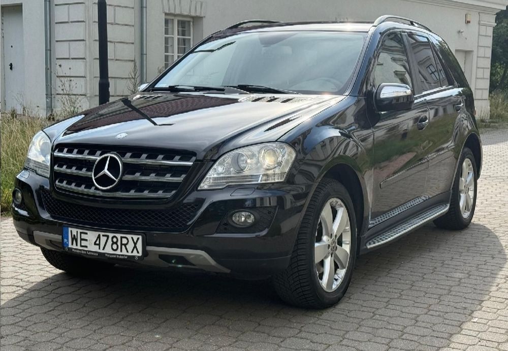 Mercedes-Benz ML-Class 320