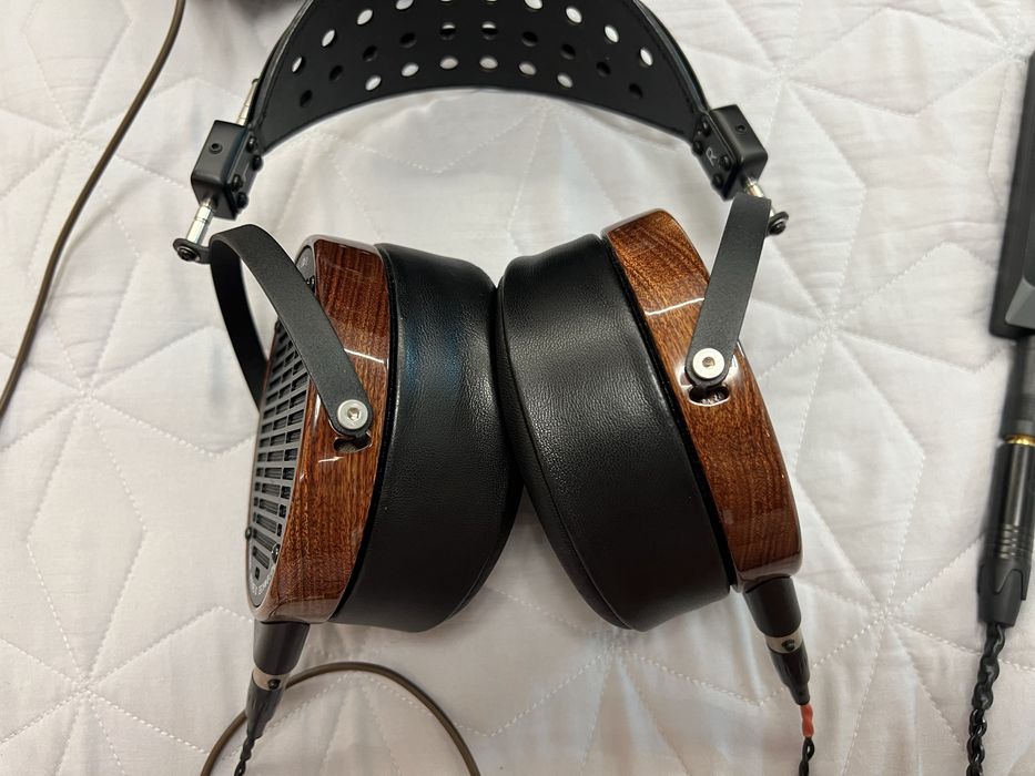 Наушники Denon 7200 Audeze lcd2. Состояние новых