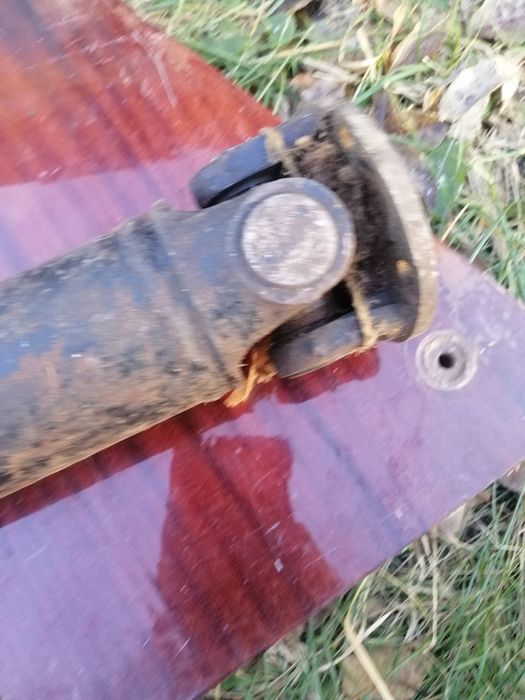 Продам кардан до автомобіля 24 волга