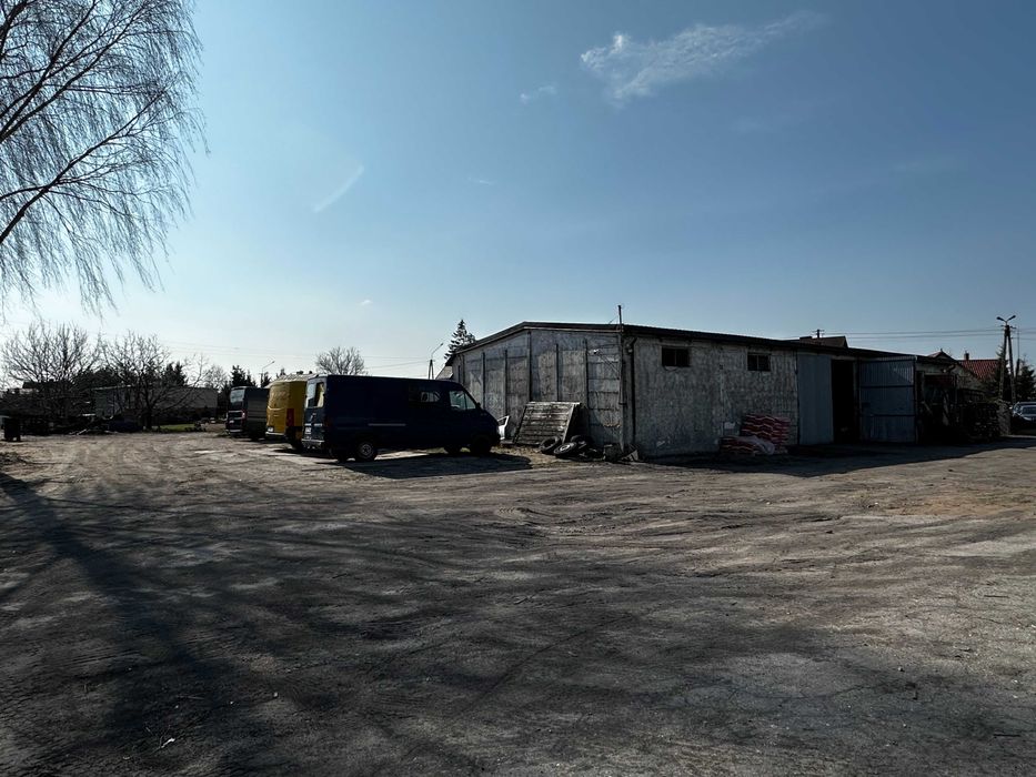 Wynajmę hale , magazyny oraz plac.