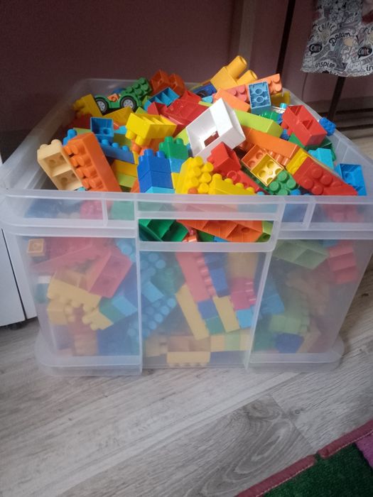 Klocki LEGO plastikowe