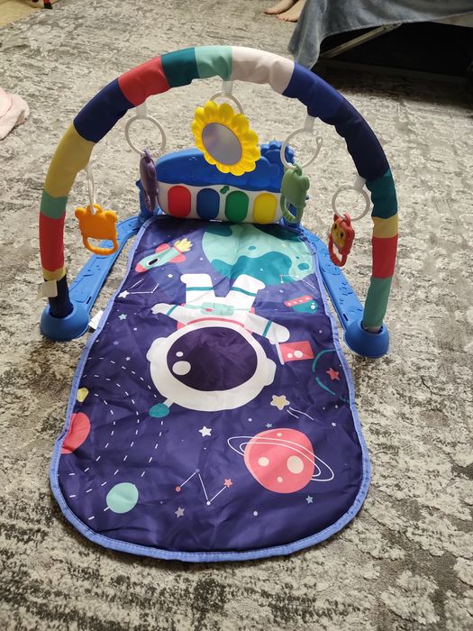 Розвиваюча іграшка