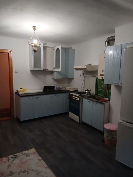 Оренда 2 кімнатна в будинку Роша вул.Ленківська