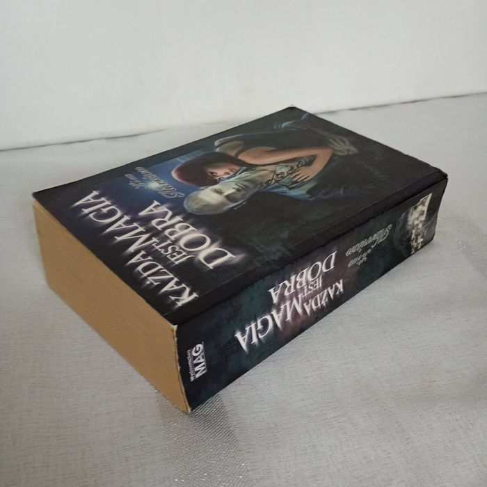 Każda Magia Jest Dobra (Zapadlisko, #3). Kim Harrison | Agnieszka Sylwanowicz