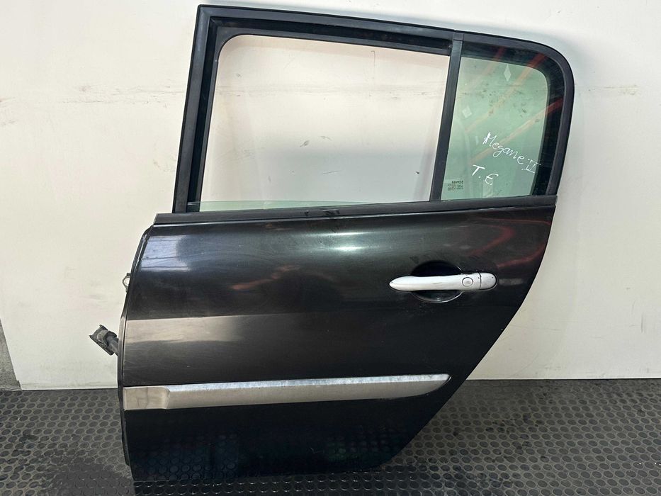 Porta traseira esquerda Renault Megane II (2004)