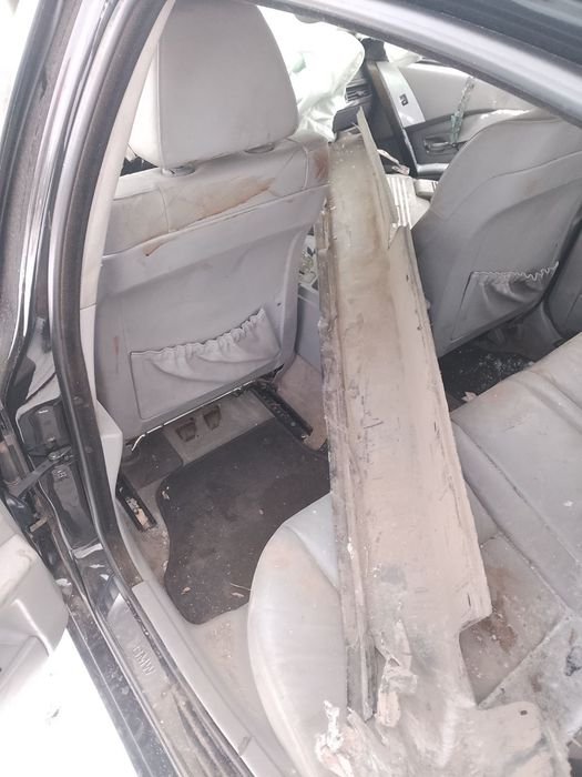 Автомобіль  БМВ 530І