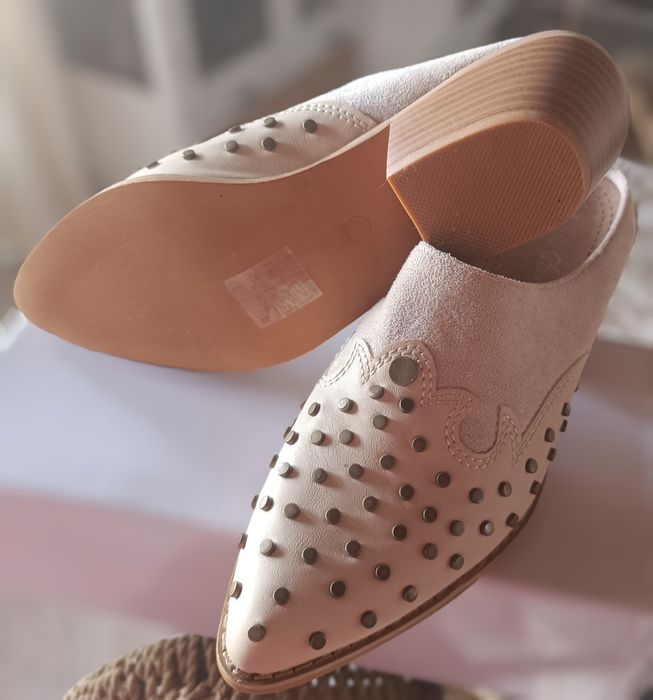 Mules n 39 Bege/camel, NOVAS, nunca usadas,  sem caixa.