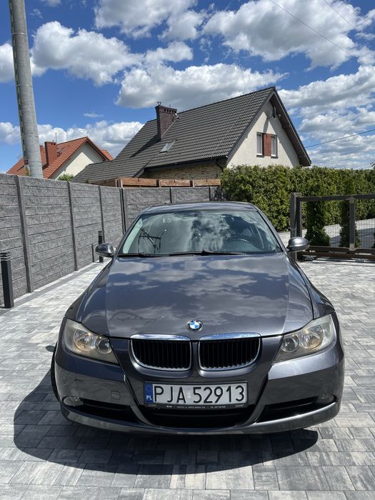 Bmw E90 Benzyna 2005 r