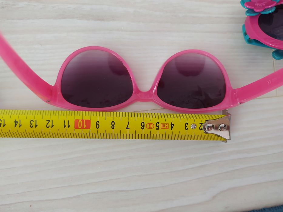 Речі на дівчинку, окуляри, футболки, плаття, юбка, спальний костюм