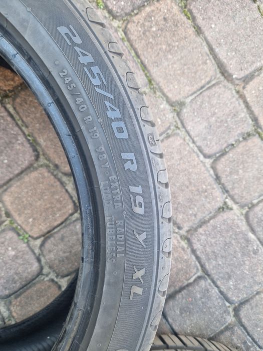 AltiMax Sport Generale GT 245 40 19 XL