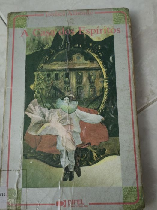 Livros diversos cada 8€