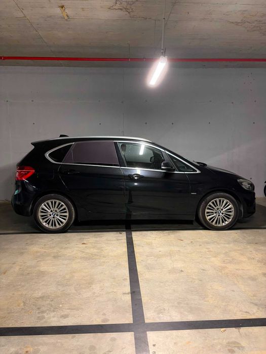 BMW 218 Active Tourer d Line Luxury Auto