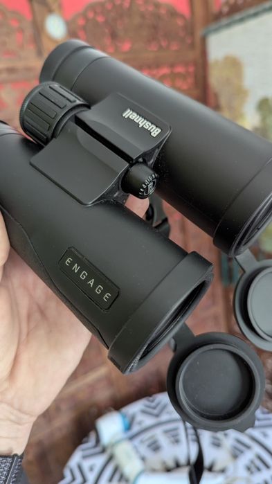 Бінокль Bushnell Engage EDX