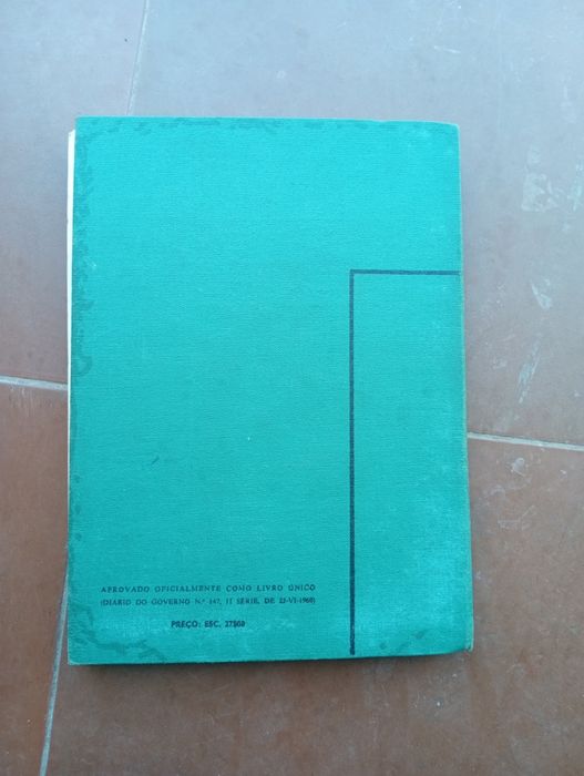 Livro "Compêndio de Desenho para o 1.º Ciclo do Ensino Liceal"