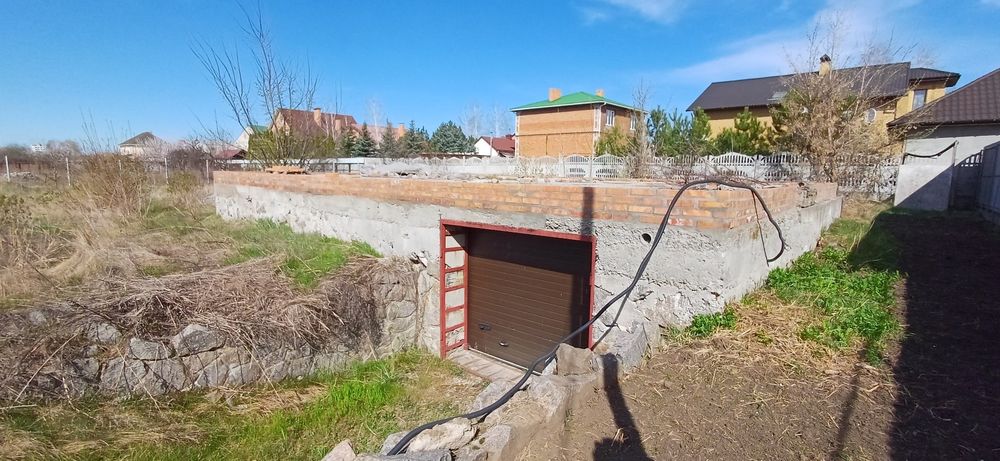 Срочно!Продам участок пос.Солнечный.9 сот.Готов проект дома !