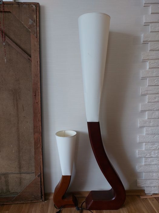 Світильники стильні продам