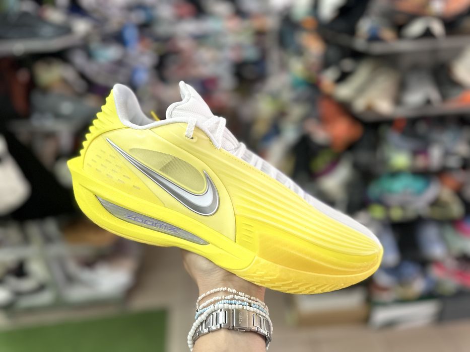 Баскетбольні кросівки Nike GT  Cut 3 Turbo “ Lis Angeles Lakers “ ( РОЗМІР 44,5 )