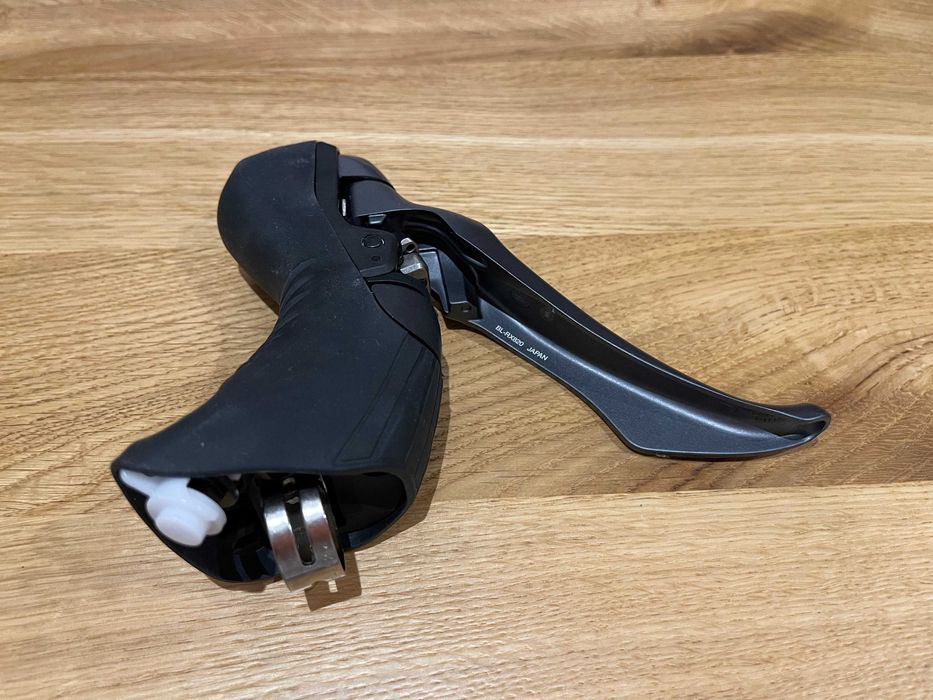 Lewa klamka hamulca Shimano GRX BL-RX820 przednia [H-B4]