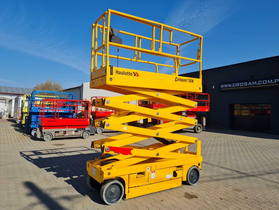 Podnośnik nożycowy Haulotte Compact 10N, rok 2020, wys robocza 10m