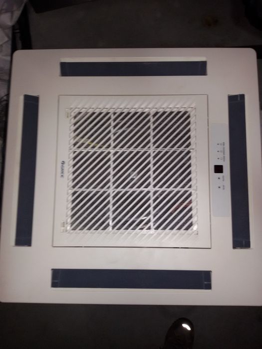 Ar condicionado Gree.      18. 000 BTU