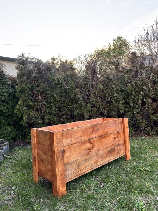 Dobica ogrodowa 100x30x50