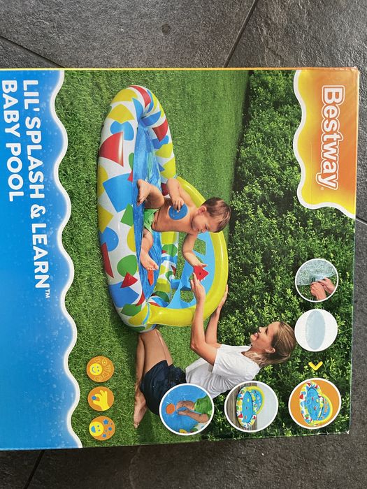 Basen z sorterem + 5 piankowych klockôw