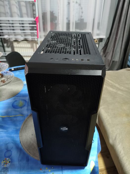 Komputer stacjonarny obudowa, procesor zasilacz płyta główna