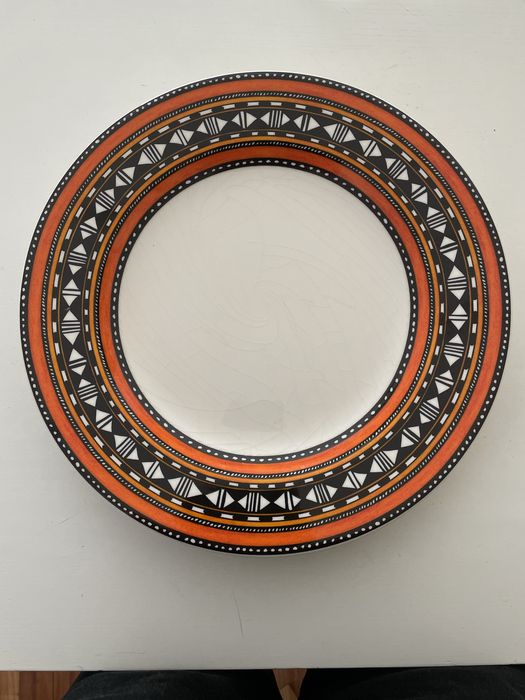 Travessa redonda vista alegre- 4 pratos pequenos