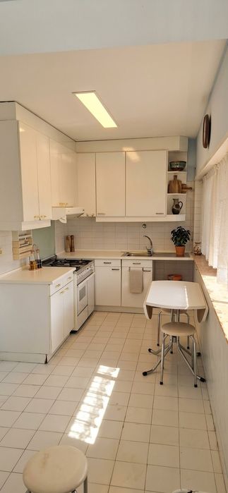 Apartamento T1 mobilado com 70 m²