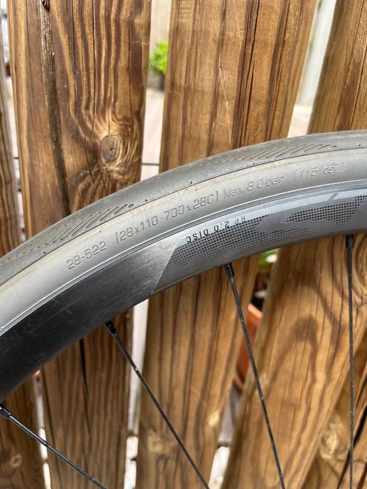 Rodas alumínio syncros RP 2.0 Disc pneus SCHWALBE ONE 28x1.10 700x28C