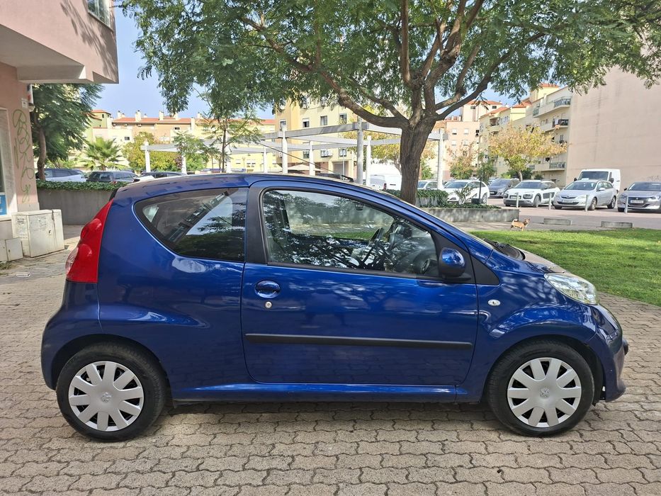 Peugeot 107 Versão blue