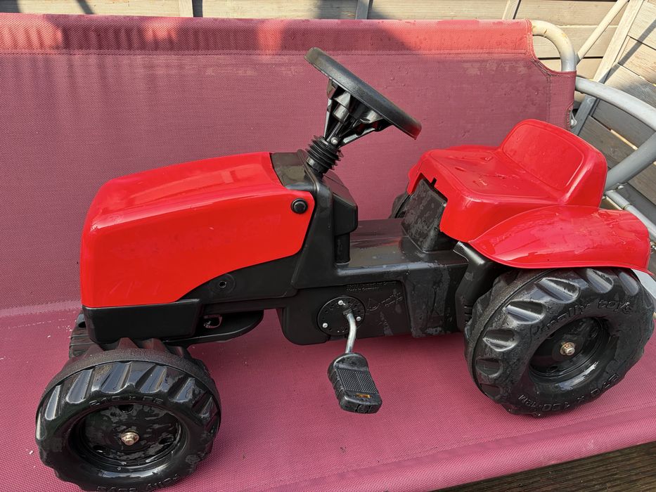 Traktor na pedały Rolly Toys dziecięcy traktor z napędem
