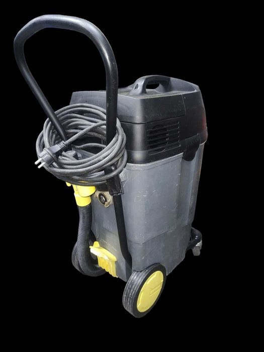 Odkurzacz strażacki Karcher NT 611 K Eco z pompą do brudnej wody