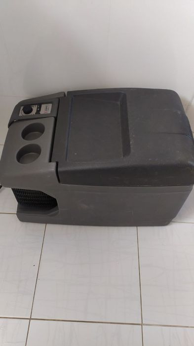 Автохолодильник 12/24 вольта