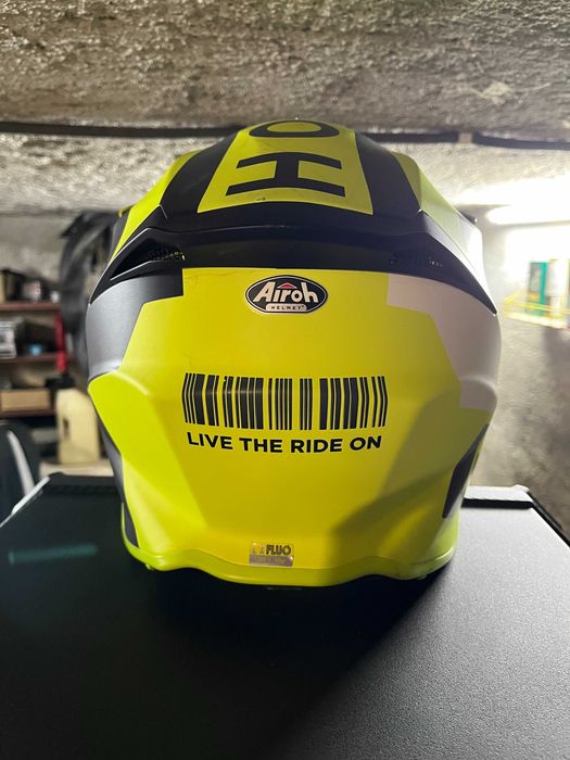capacete airoh