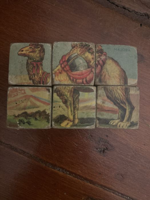 Cubos de madeira Majora