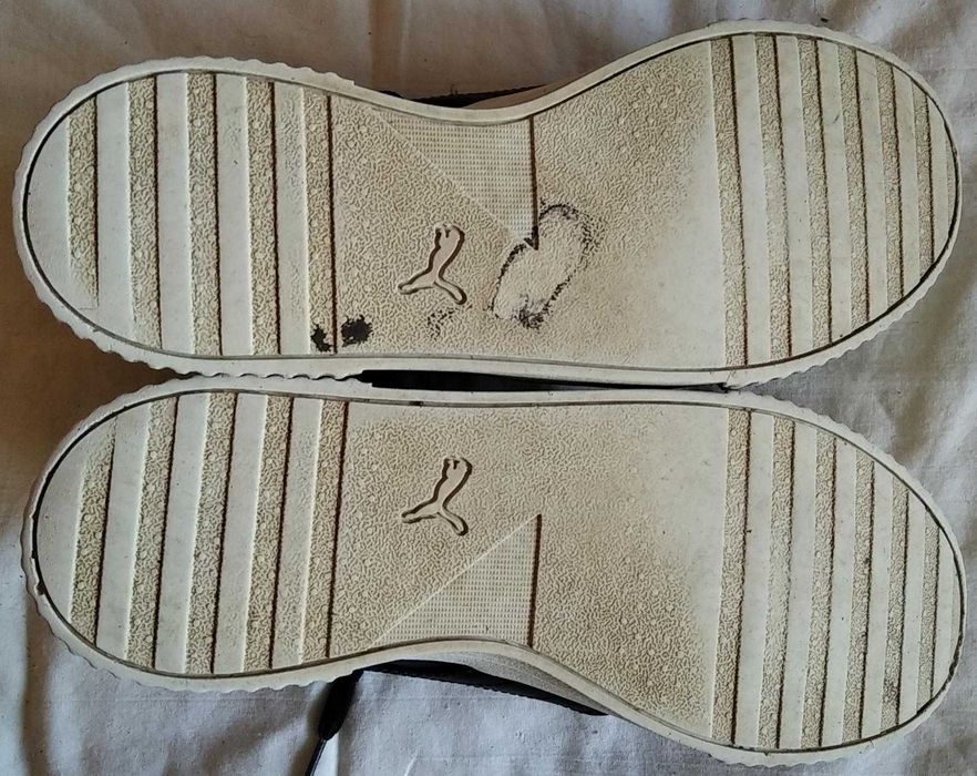 buty Puma 40,5 Carina #217