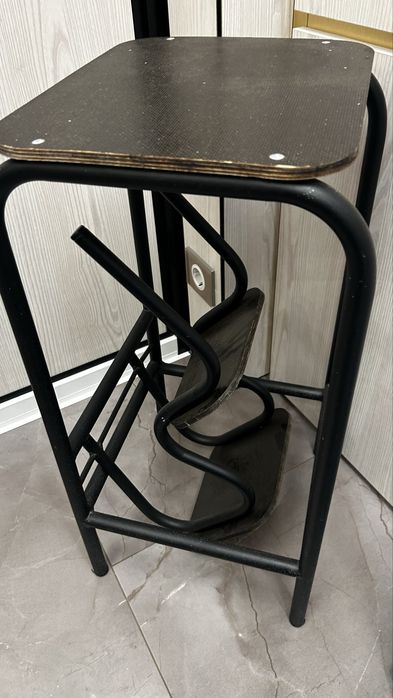 Стілець драбина.