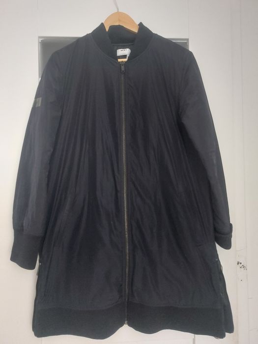 Kurtka wiosenno jesienna DKNY czarna  M