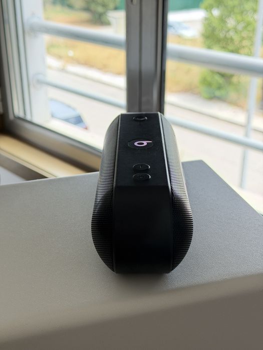 Beats Pill+ Bluetooth Speaker – Preta com Caixa Original
