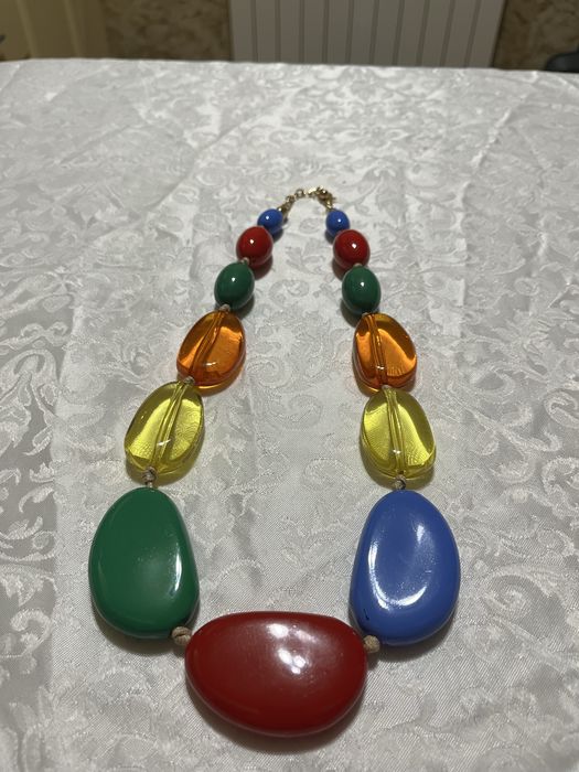 Намисто,біжутерія.