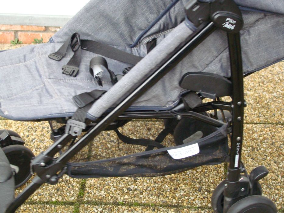 Wózek spacerowy typu Parasolka